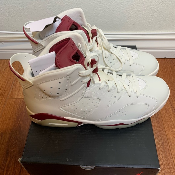 Air Jordan Retro 6 Maroon - Picture 2 of 7